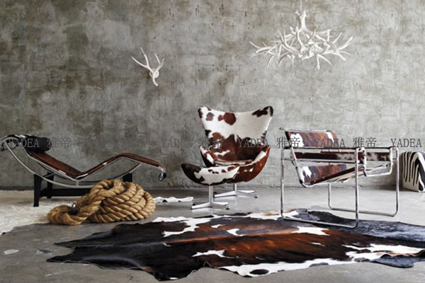 柯布西耶設(shè)計的躺椅(Chaise Longue chair LC4)