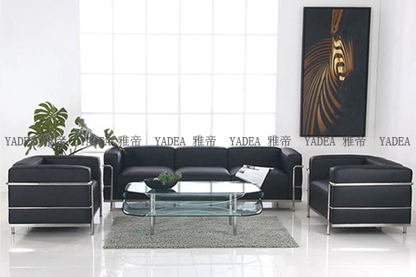 客廳圖 柯布西耶沙發(fā)