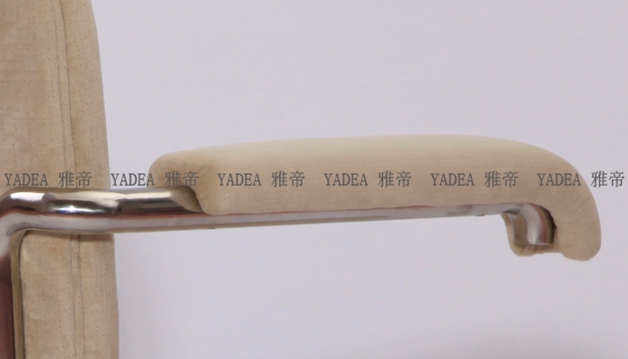 時尚沙發(fā)凳子：Cesca Chair