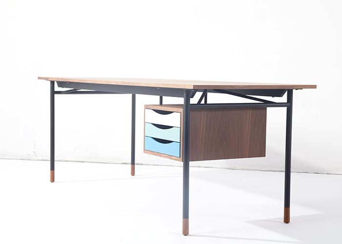 nyhavn desk