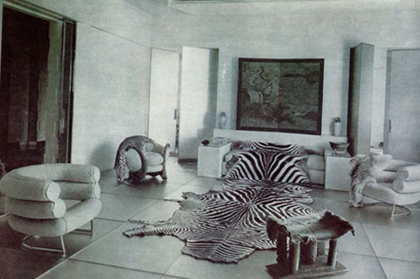 必比登椅（Eileen Gray Bibendum Chair）