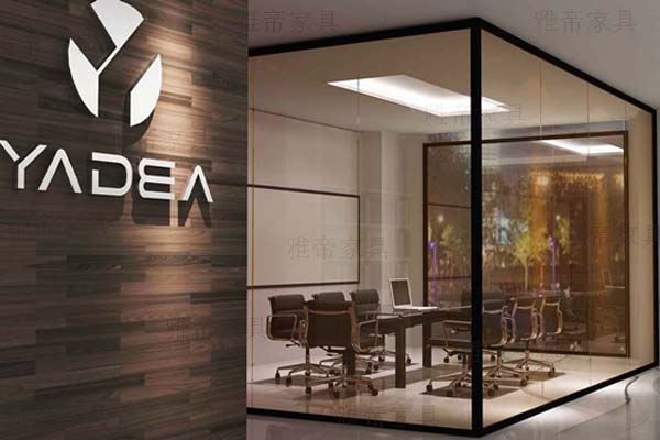 LC6玻璃桌(Glass Dining Table LC6) LC6玻璃桌(Glass Dining Table LC6)