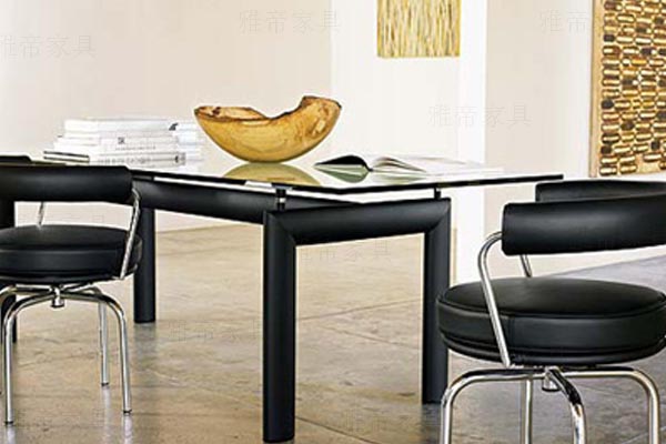 LC6玻璃桌(Glass Dining Table LC6) LC6玻璃桌(Glass Dining Table LC6)