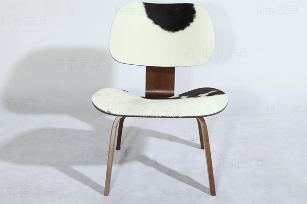 伊姆斯曲木休閑椅子(Eames Molded Plywood Lounge Chair) 伊姆斯曲木休閑椅子(Eames Molded Plywood Lounge Chair)