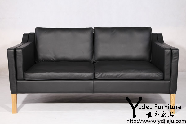 Borge Mogensen 2212 two seater sofa