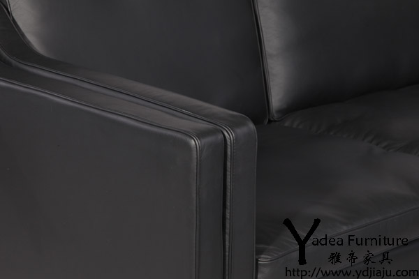 Borge Mogensen 2212 two seater sofa