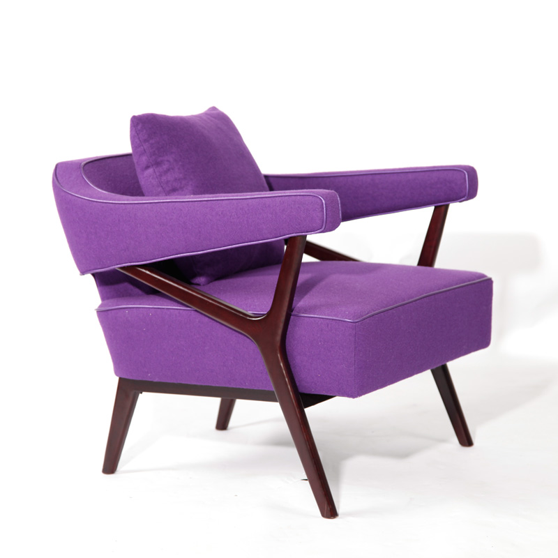 現(xiàn)代扶手椅子